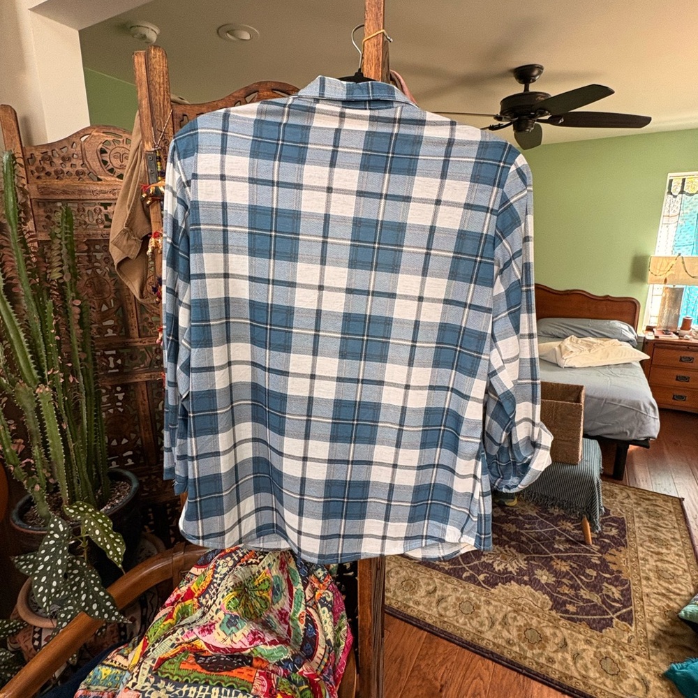 Eden & Olivia Blue and White Plaid Shirt - Picture 3 of 6
